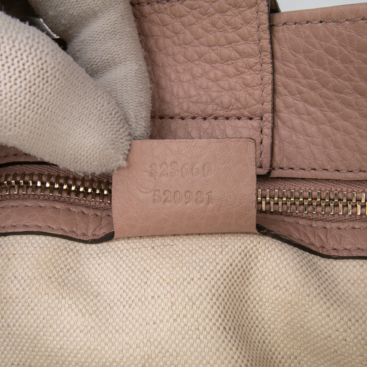 Gucci Medium Calfskin Bamboo Shopper Satchel Roze