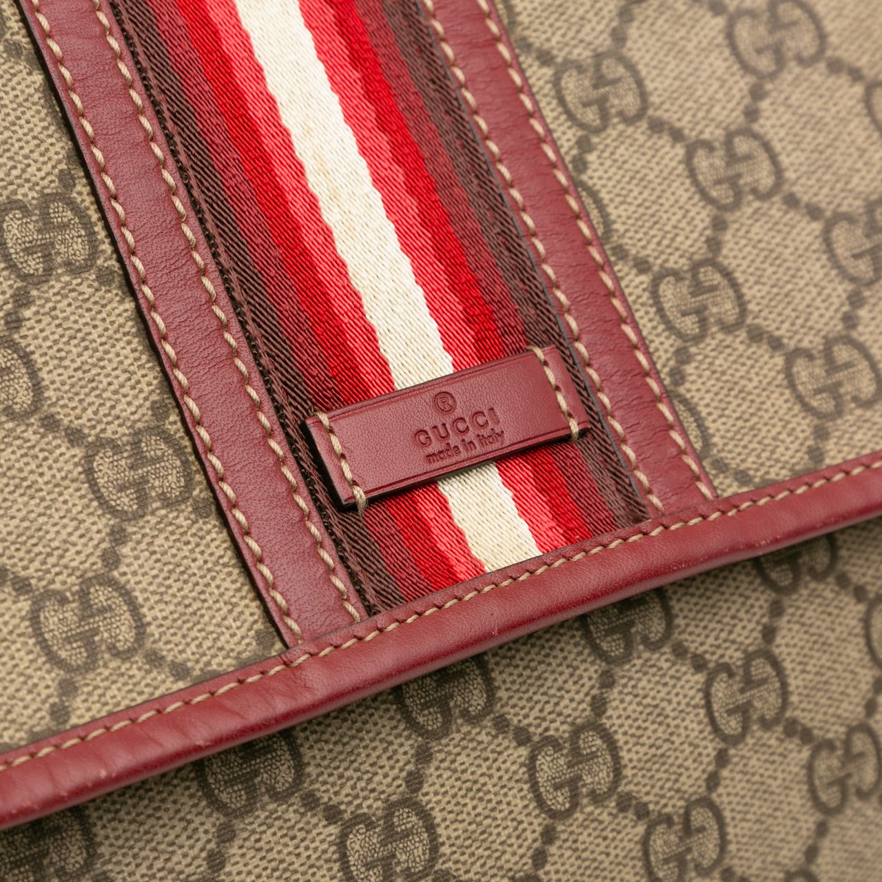 Gucci GG Supreme Web Crossbody Bruin