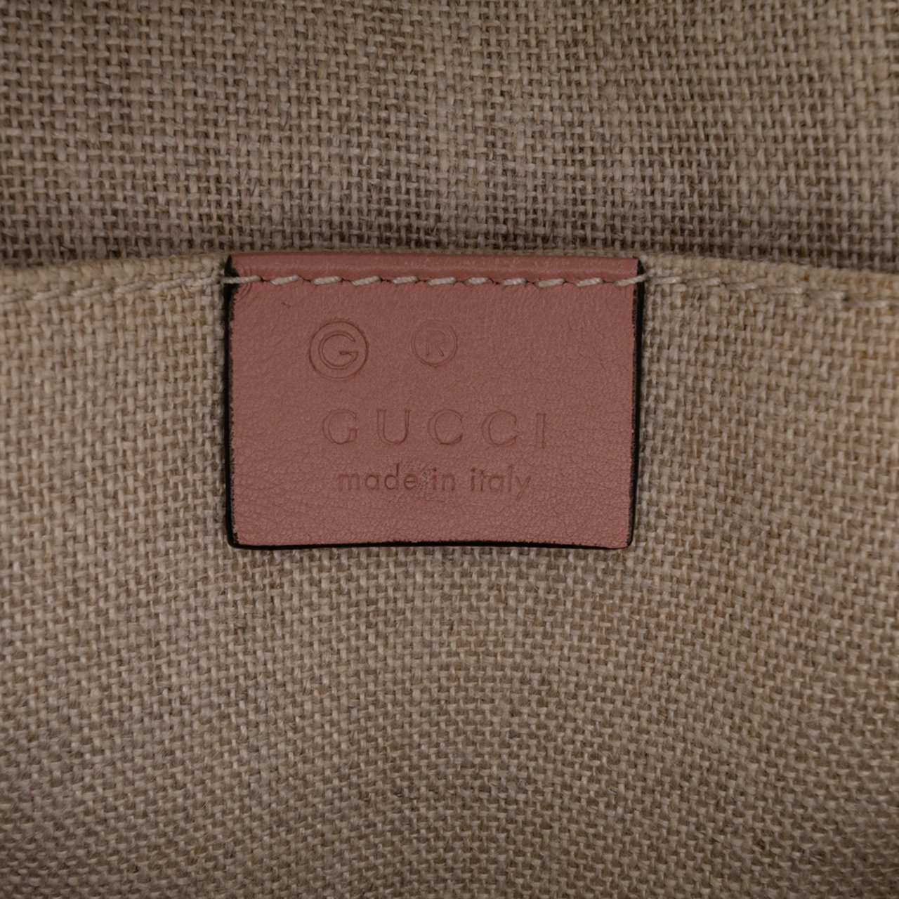 Gucci Mini Microguccissima Dome Satchel Roze