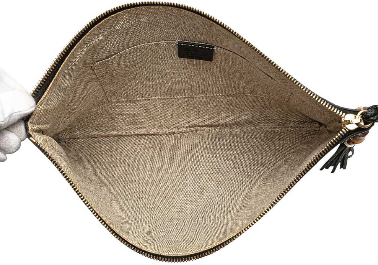 Gucci Calfskin Bamboo Tassel Clutch Zwart
