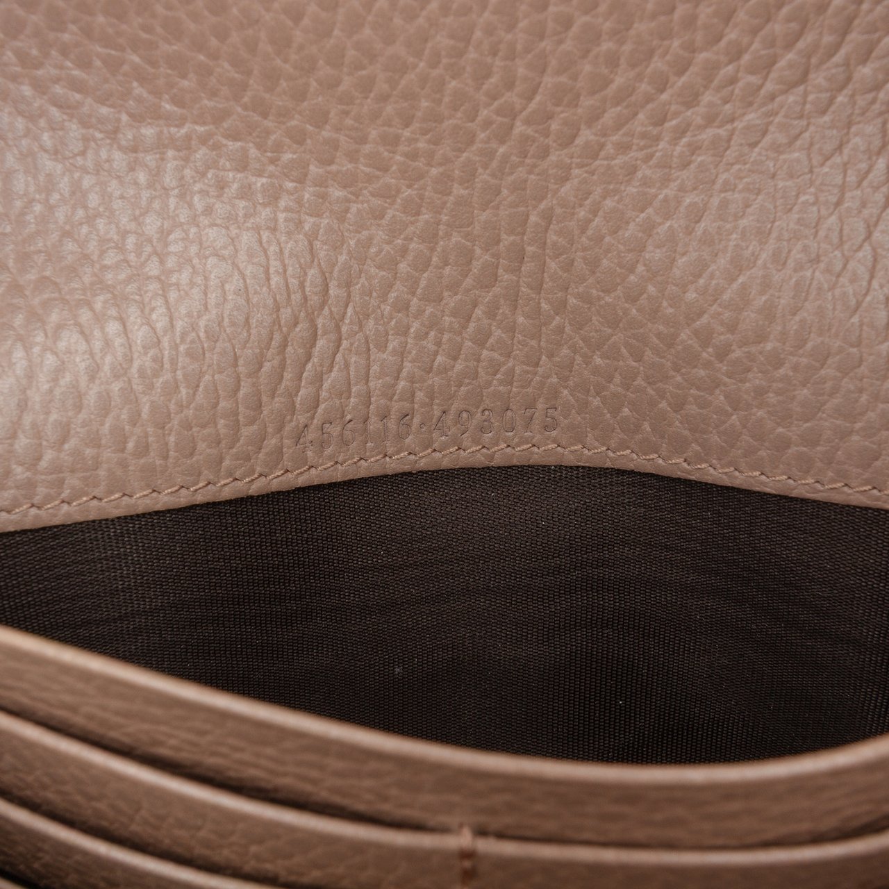 Gucci Bicolor GG Marmont GG Supreme Continental Wallet Bruin