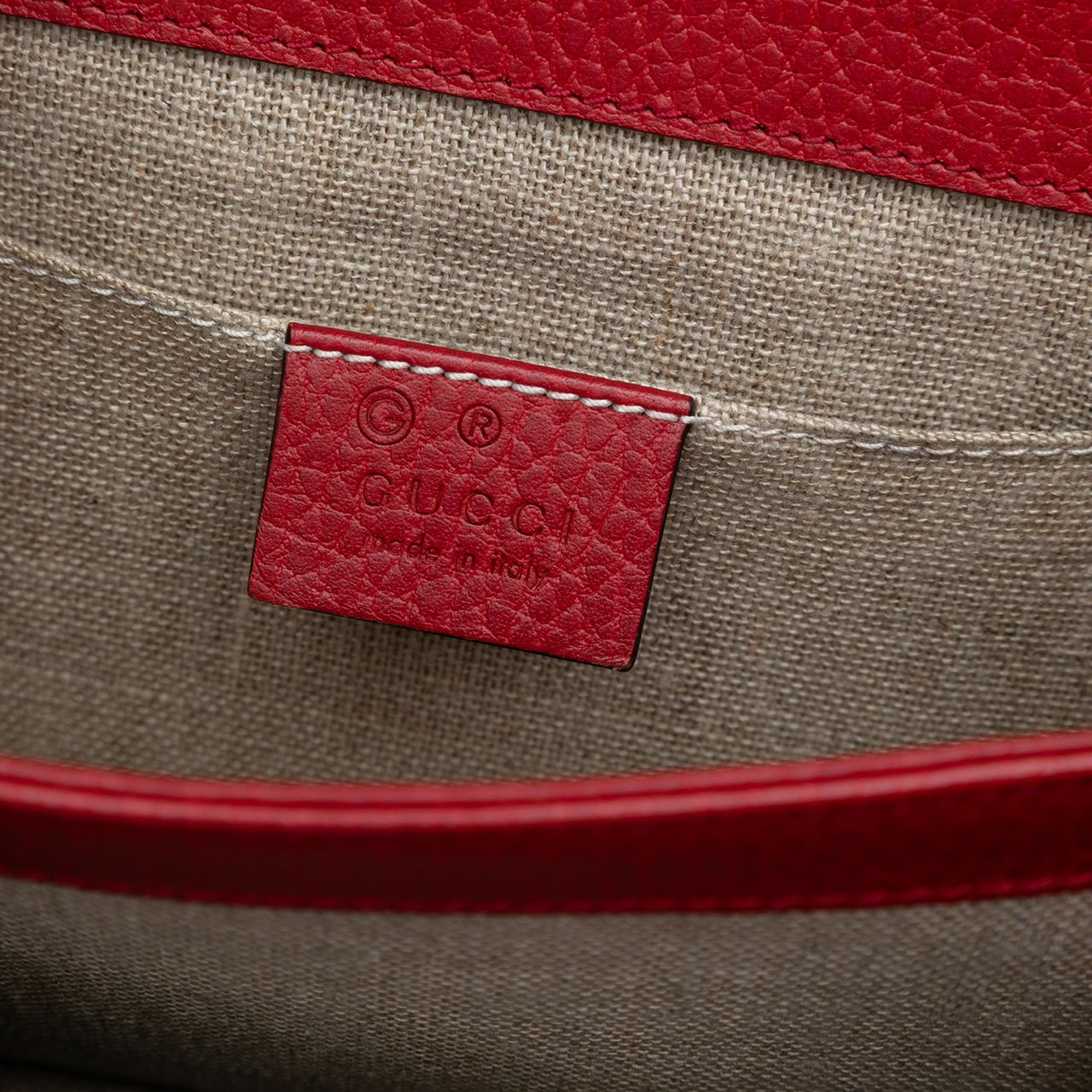 Gucci Small Dollar Calfskin Interlocking G Crossbody Rood