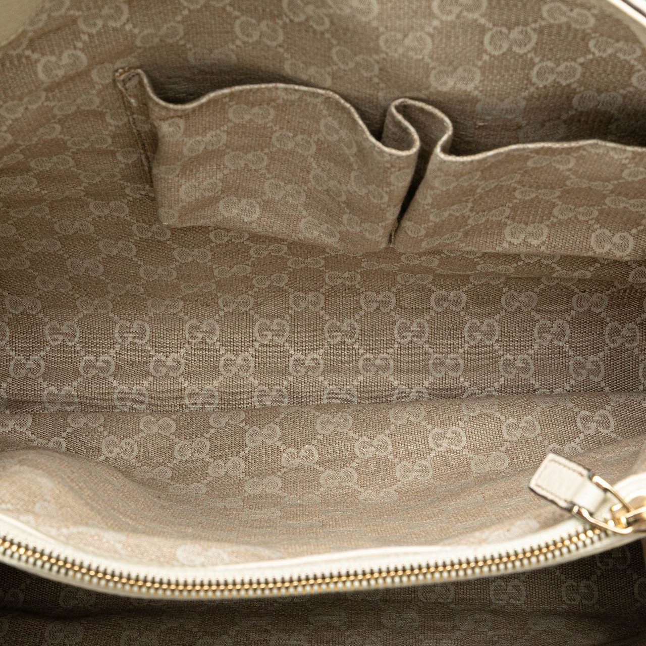 Gucci Medium Leather Bamboo Diana Tote Wit