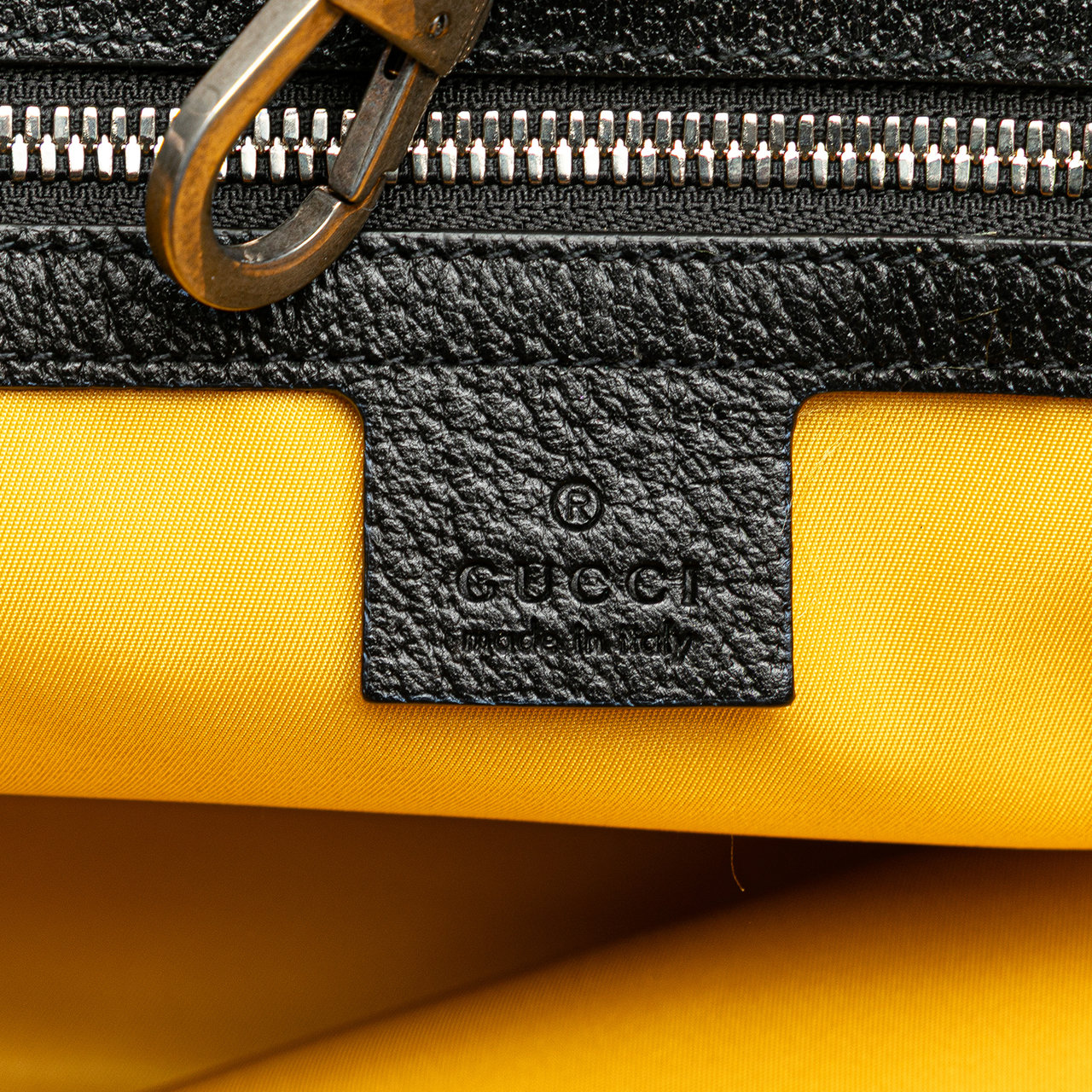 Gucci GG Econyl Off The Grid Convertible Tote Geel