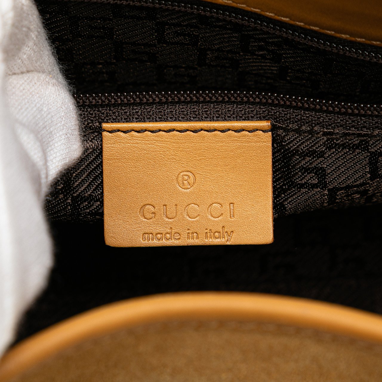 Gucci Suede Jackie Bardot Handbag Bruin