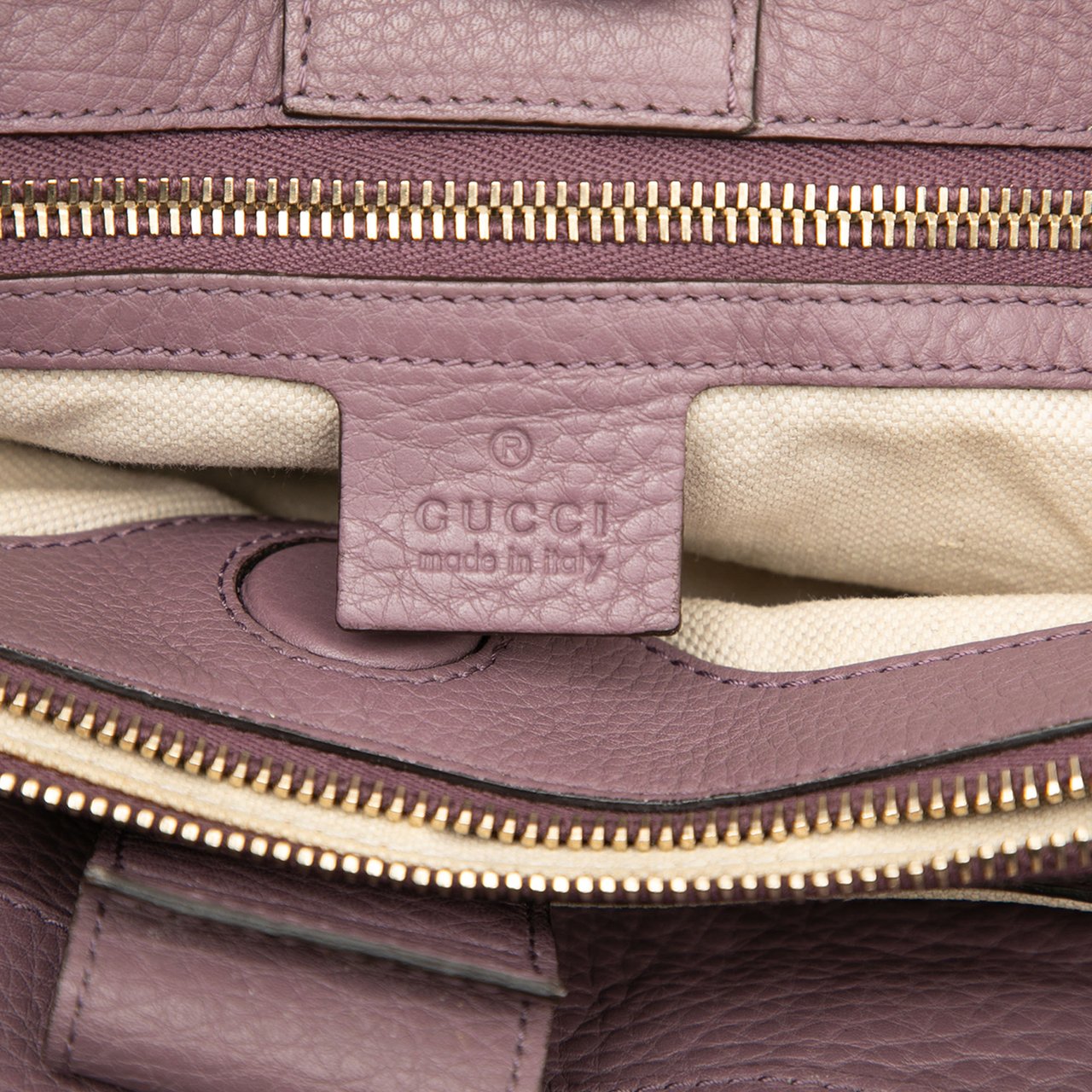 Gucci Medium Calfskin Bamboo Shopper Satchel Roze