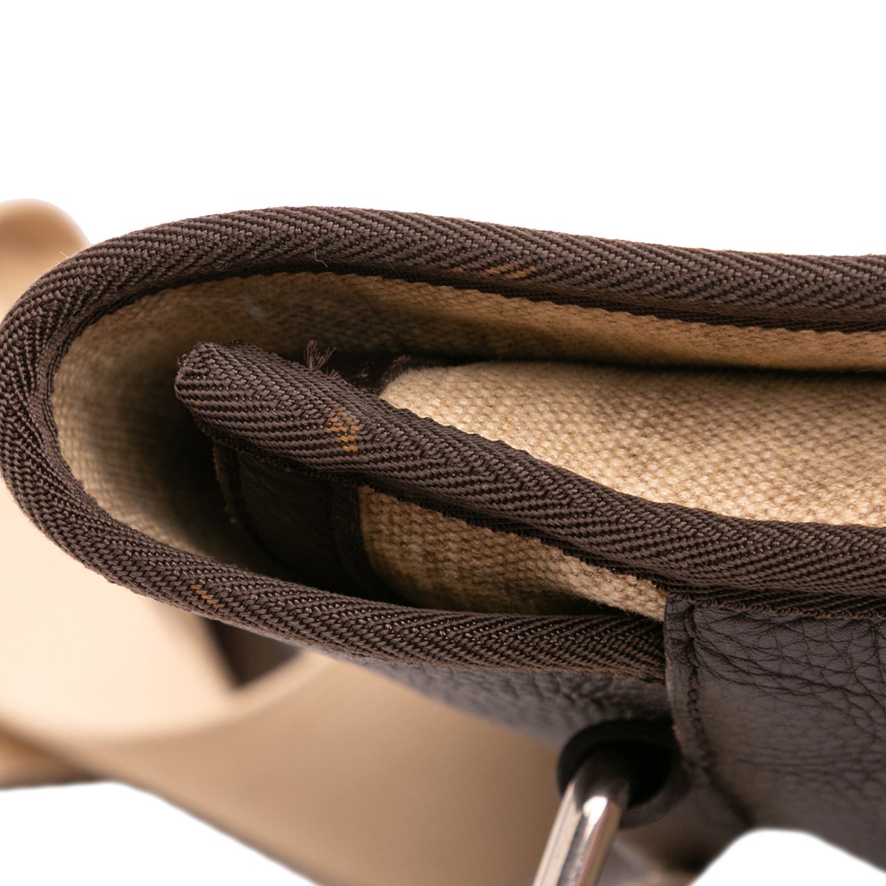 Gucci GG Canvas Crossbody Bruin