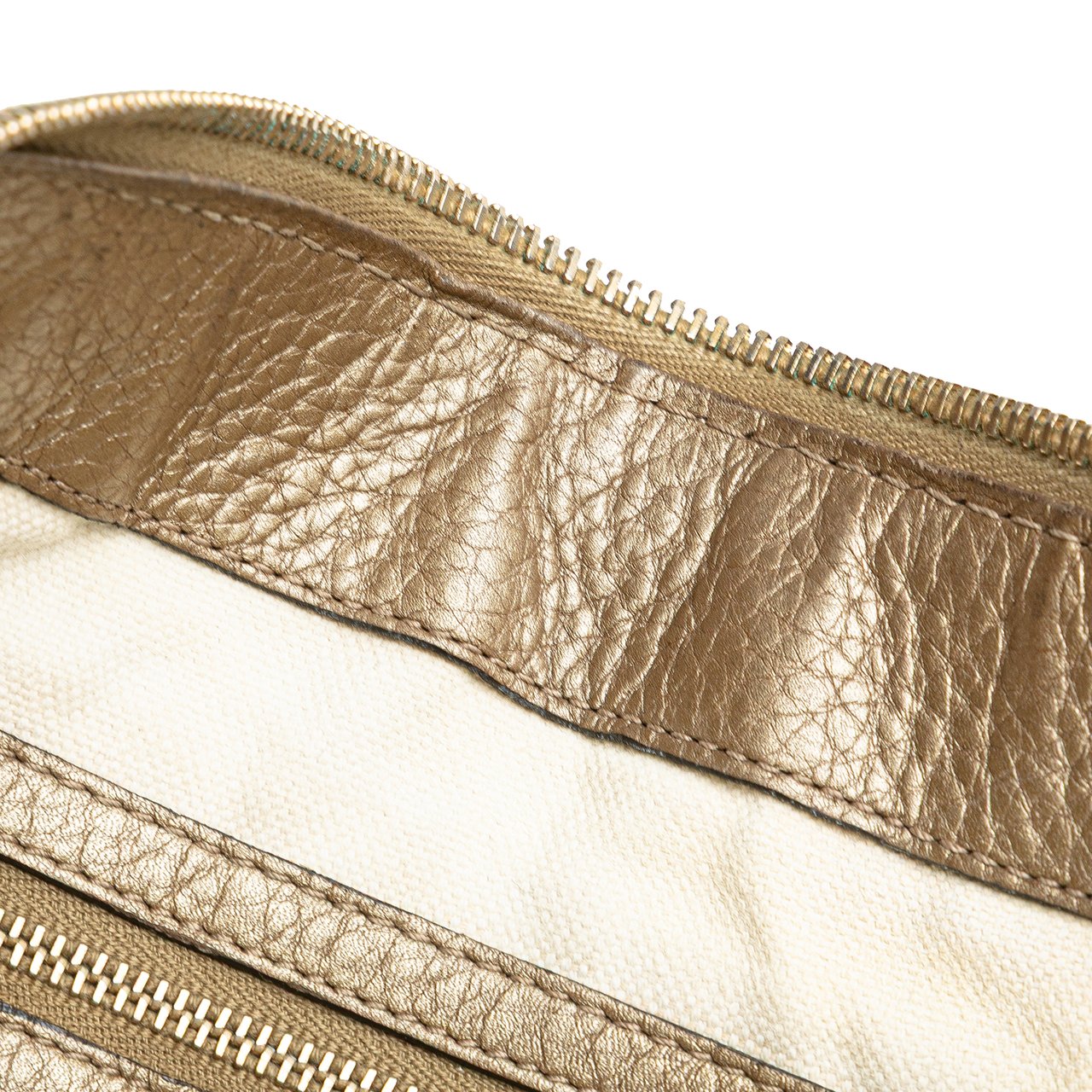 Gucci Large Leather Bella Tote Goud