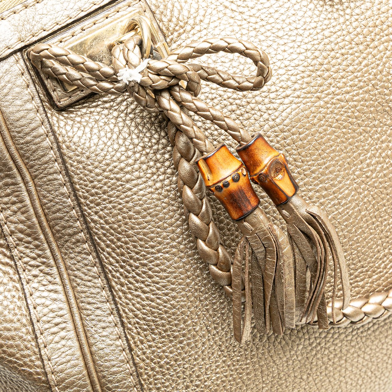 Gucci Large Leather Bella Tote Goud