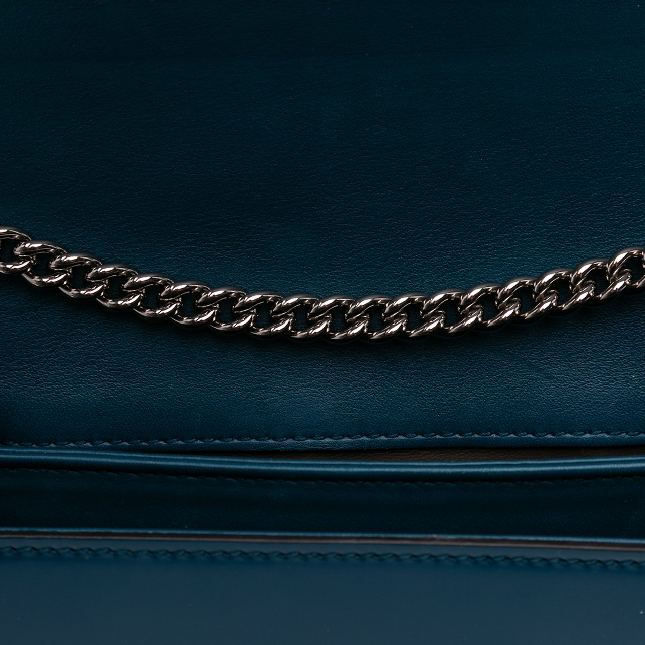 Gucci Small Polished Calfskin Interlocking G Dollar Crossbody Blauw