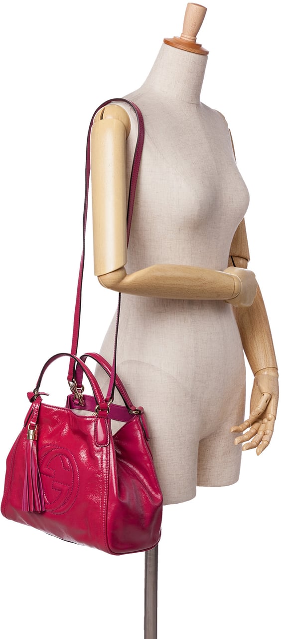 Gucci Small Patent Soho Satchel Roze
