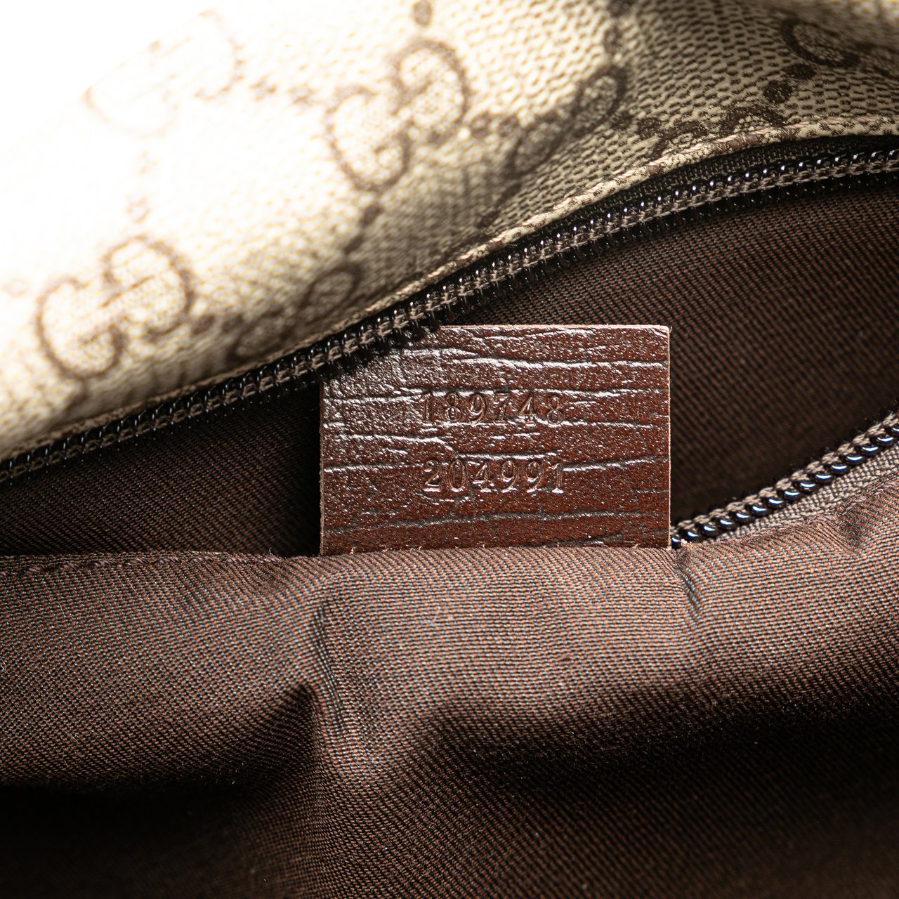 Gucci GG Supreme Crossbody Bruin