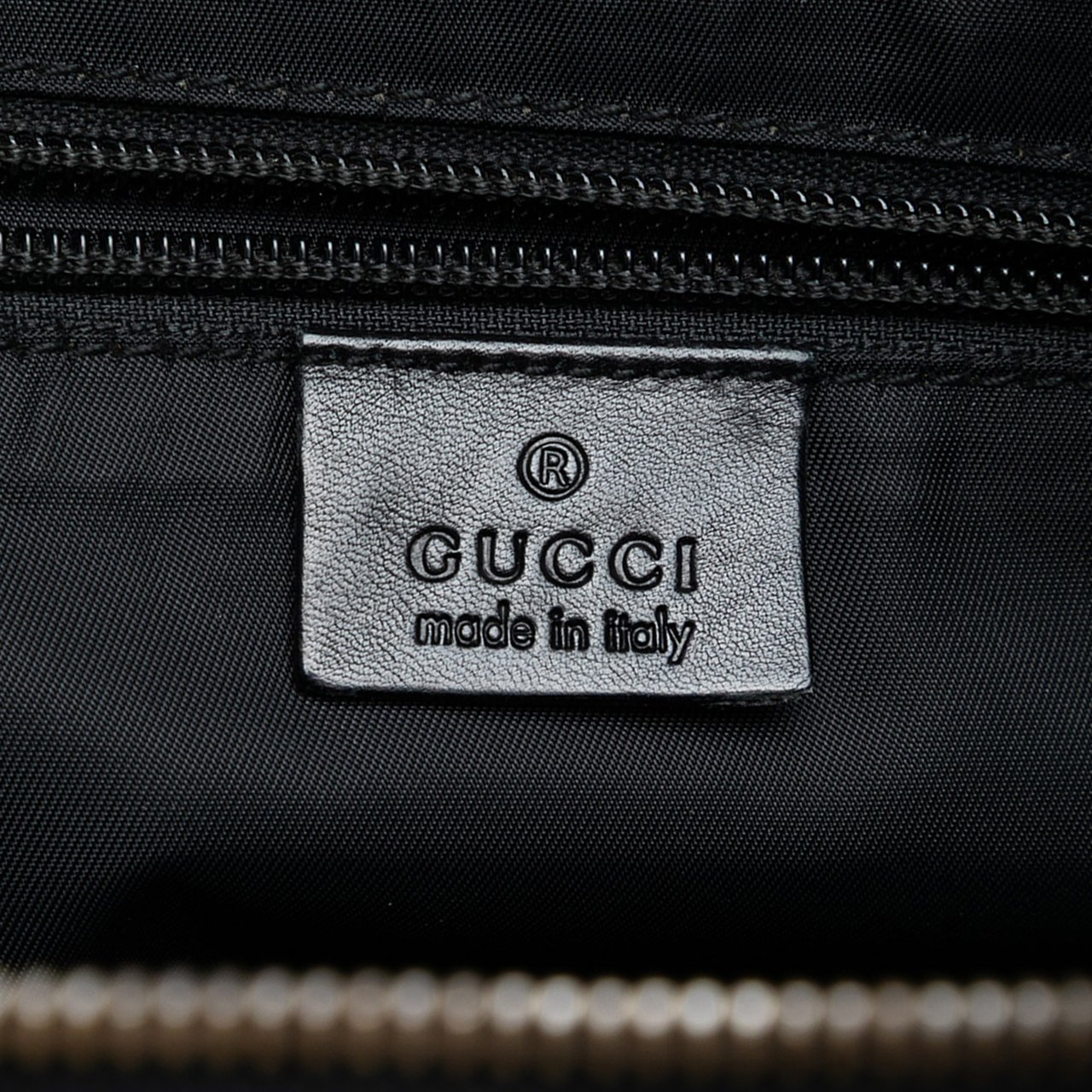 Gucci Guccissima Trimmed Nylon Crossbody Zwart