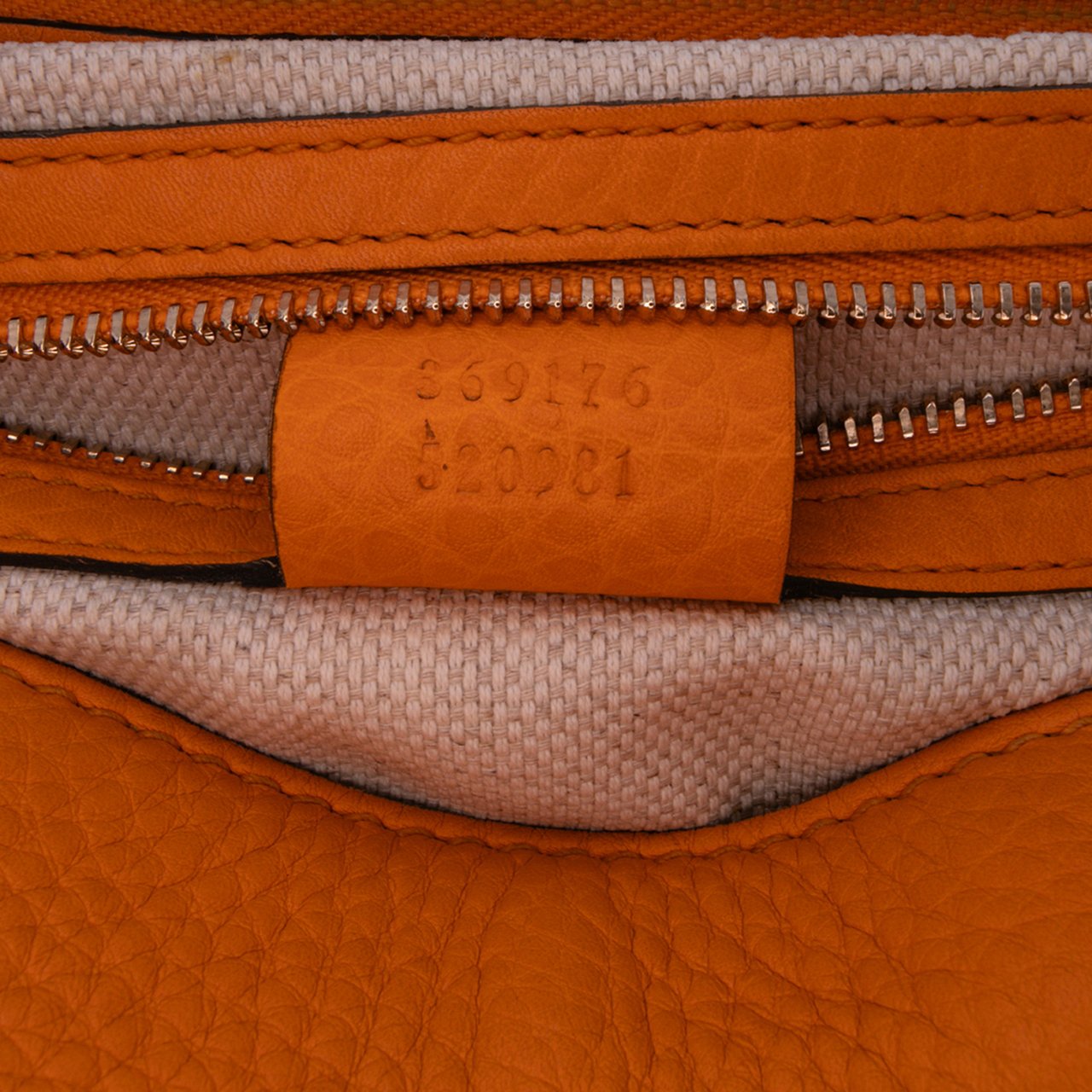 Gucci Small Leather Soho Cellarius Satchel Oranje