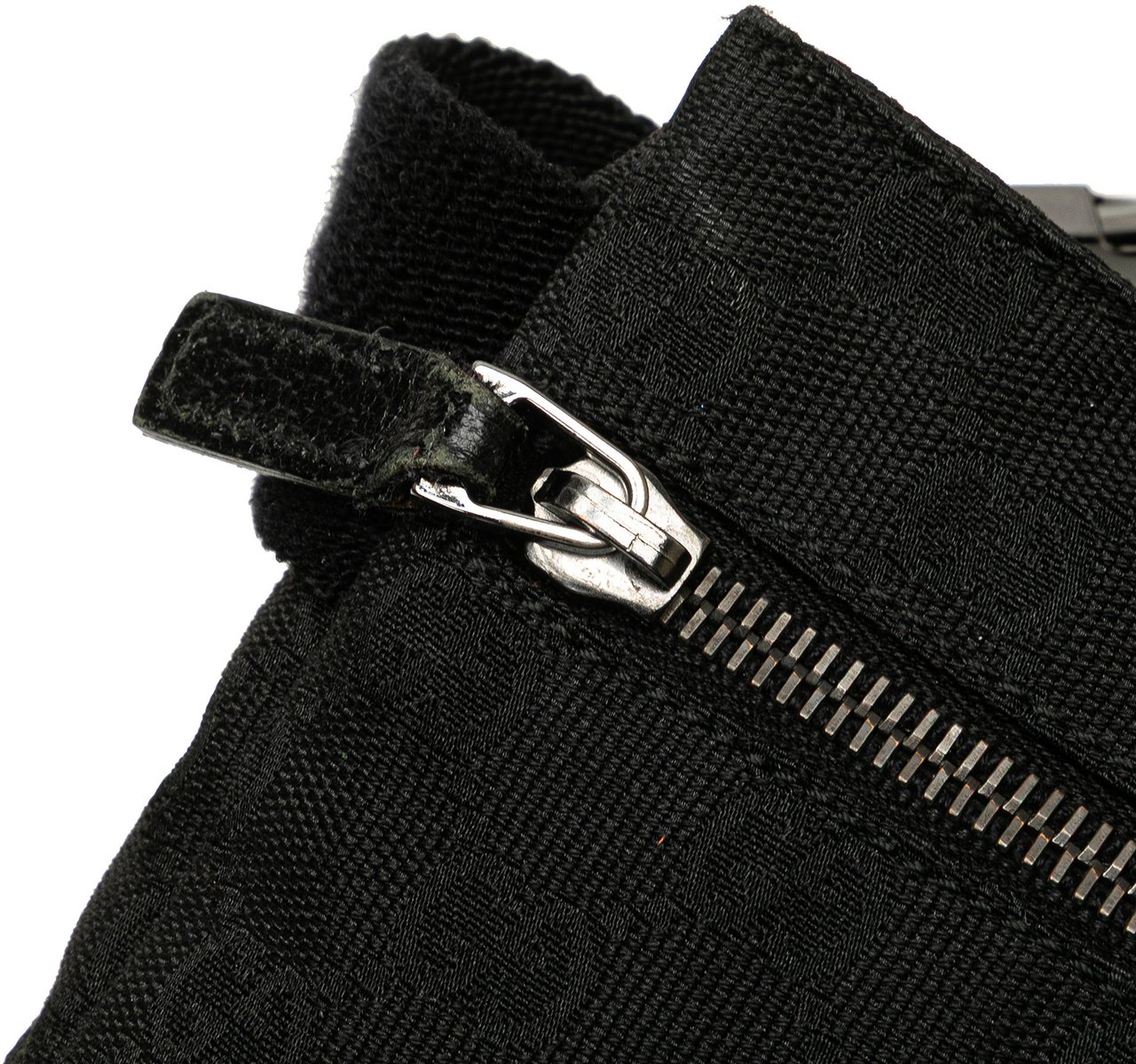 Gucci GG Canvas Double Pocket Belt Bag Zwart