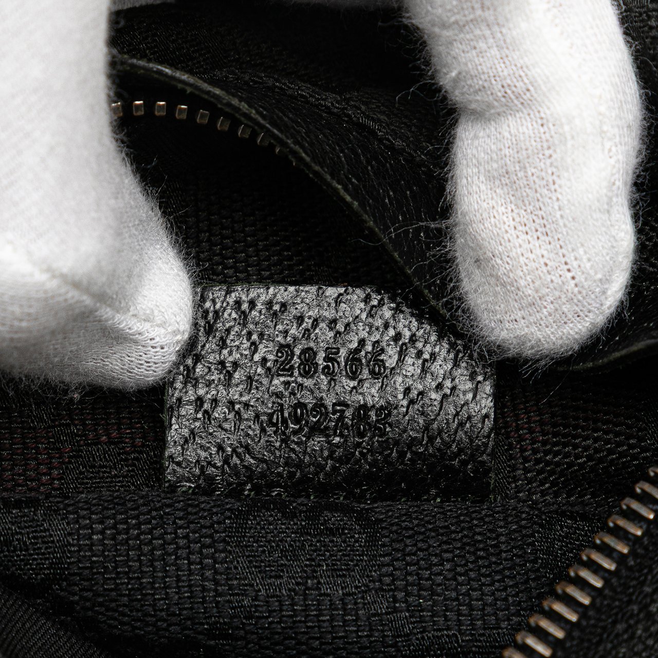 Gucci GG Canvas Double Pocket Belt Bag Zwart