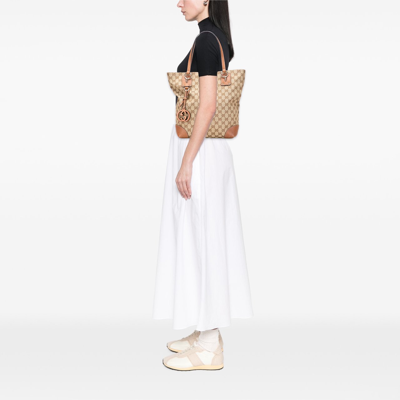 Gucci GG Canvas GG Charm Tote Bruin