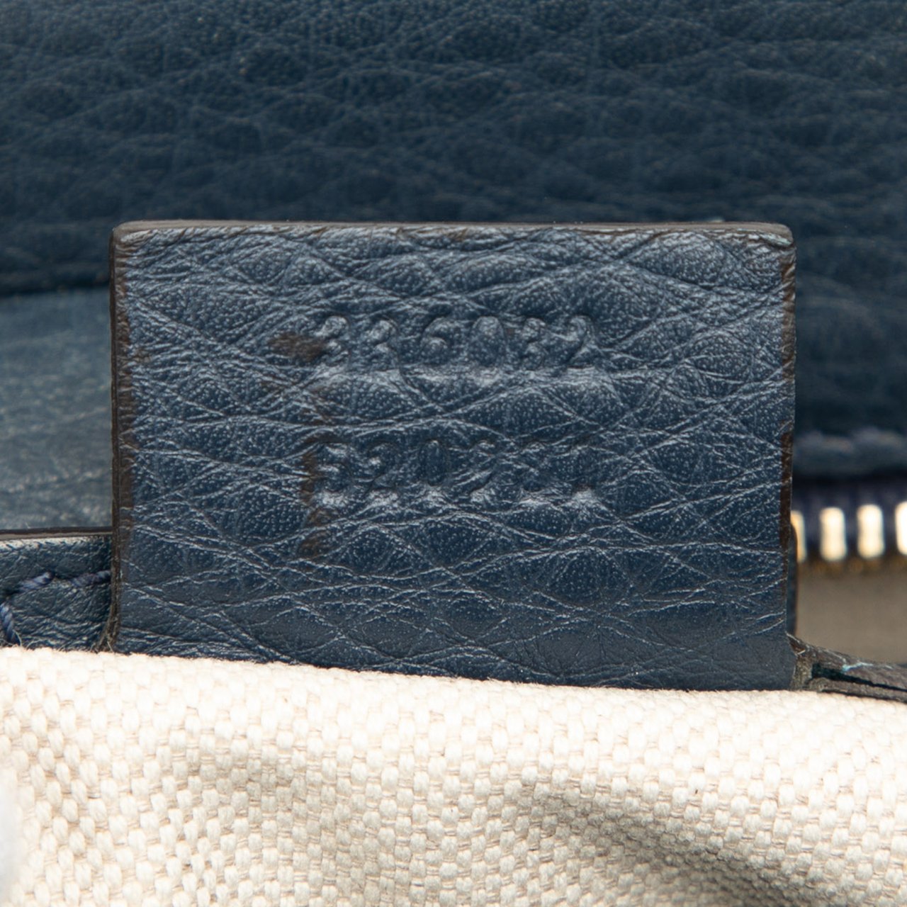 Gucci Small Calfskin Bamboo Shopper Satchel Blauw