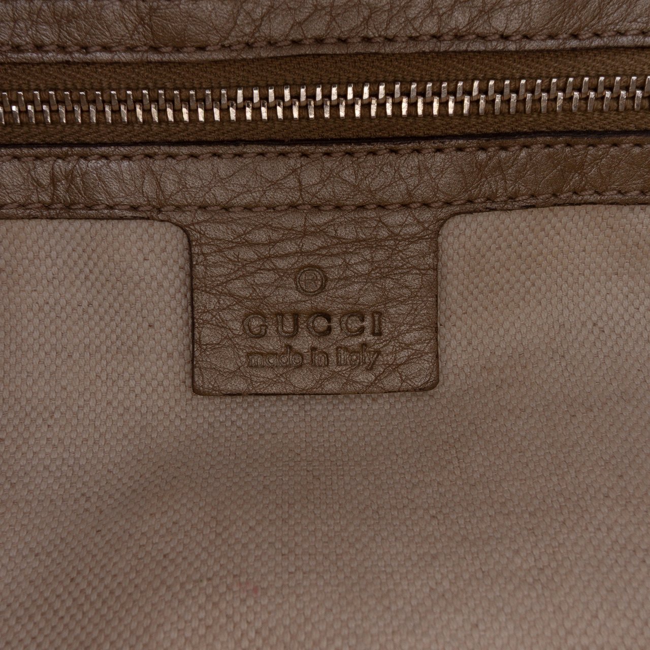 Gucci Large Leather Bella Tote Goud