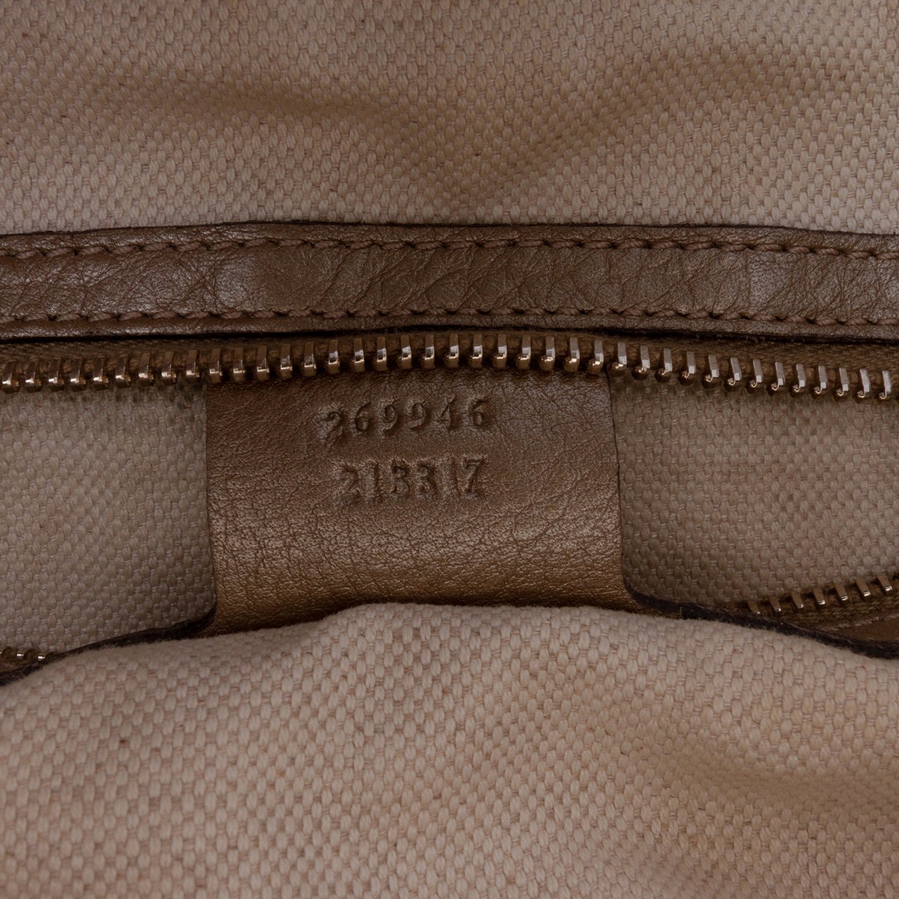 Gucci Large Leather Bella Tote Goud