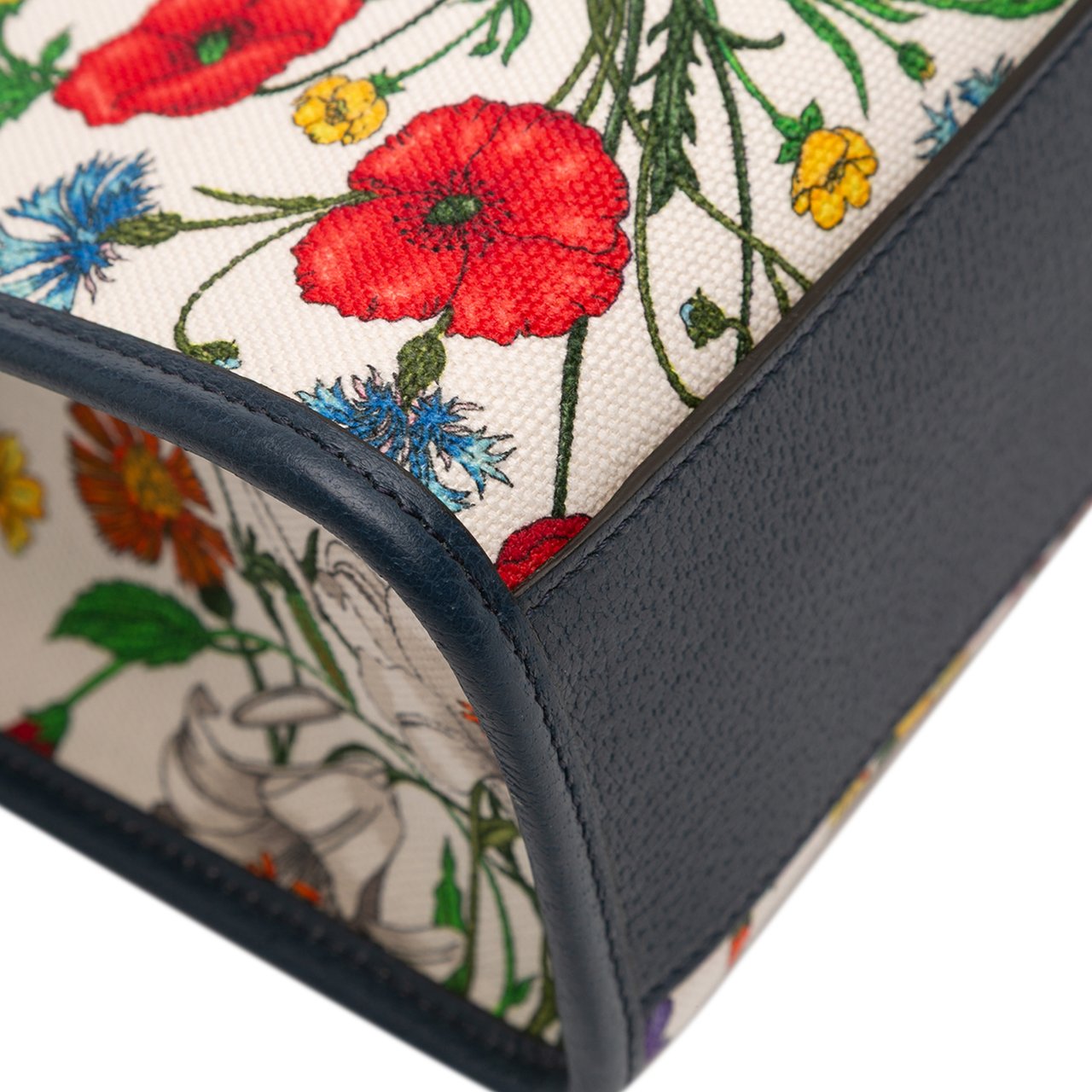 Gucci Medium Canvas Flora Satchel Wit