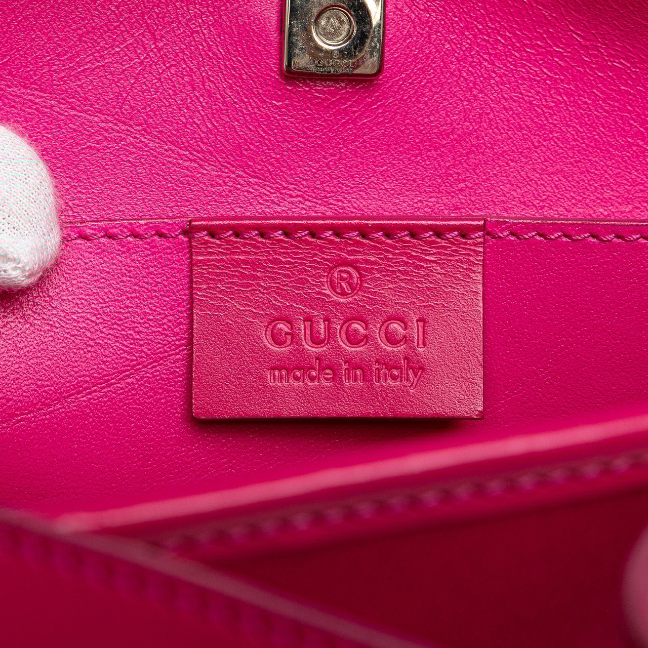 Gucci Satin Shoulder Bag Roze