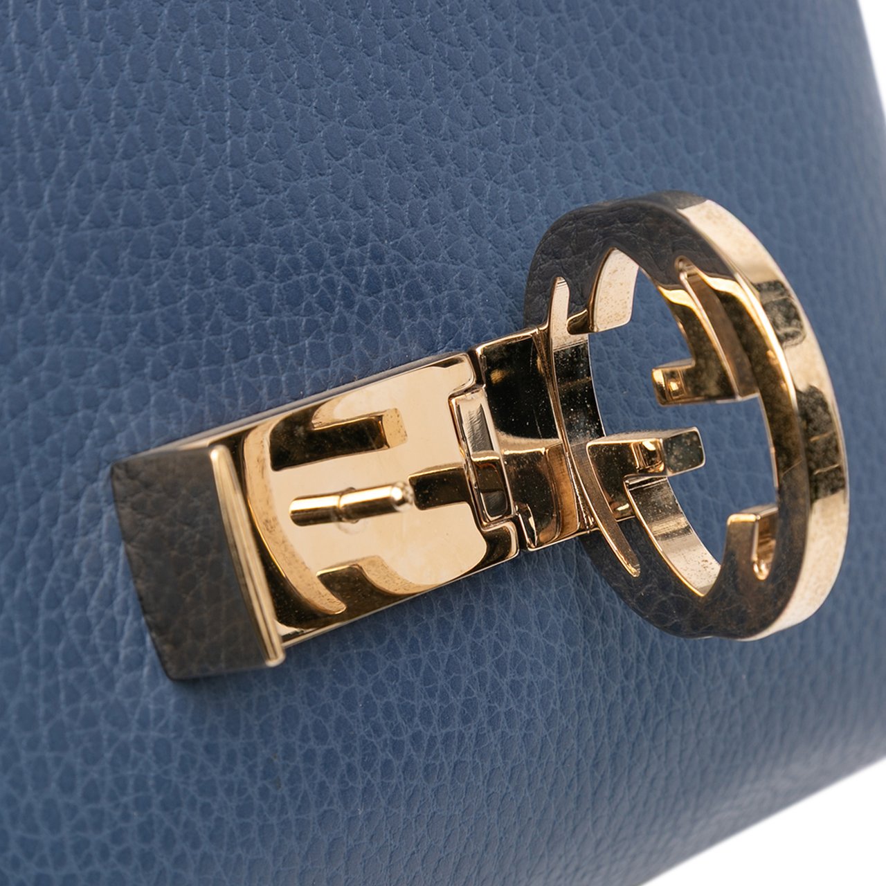 Gucci Small Dollar Calf Interlocking G Satchel Blauw
