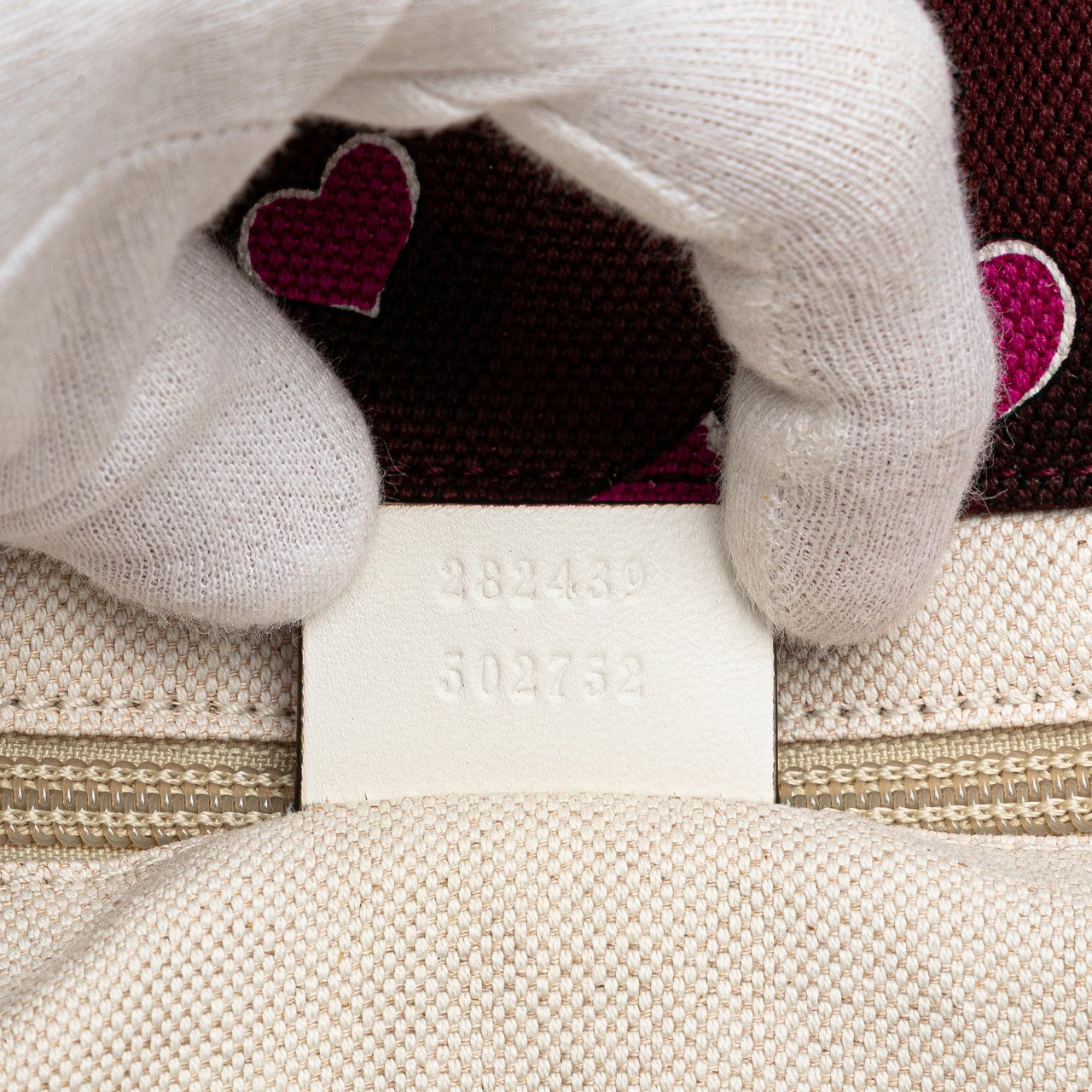 Gucci Canvas Heartbeat Tote Rood