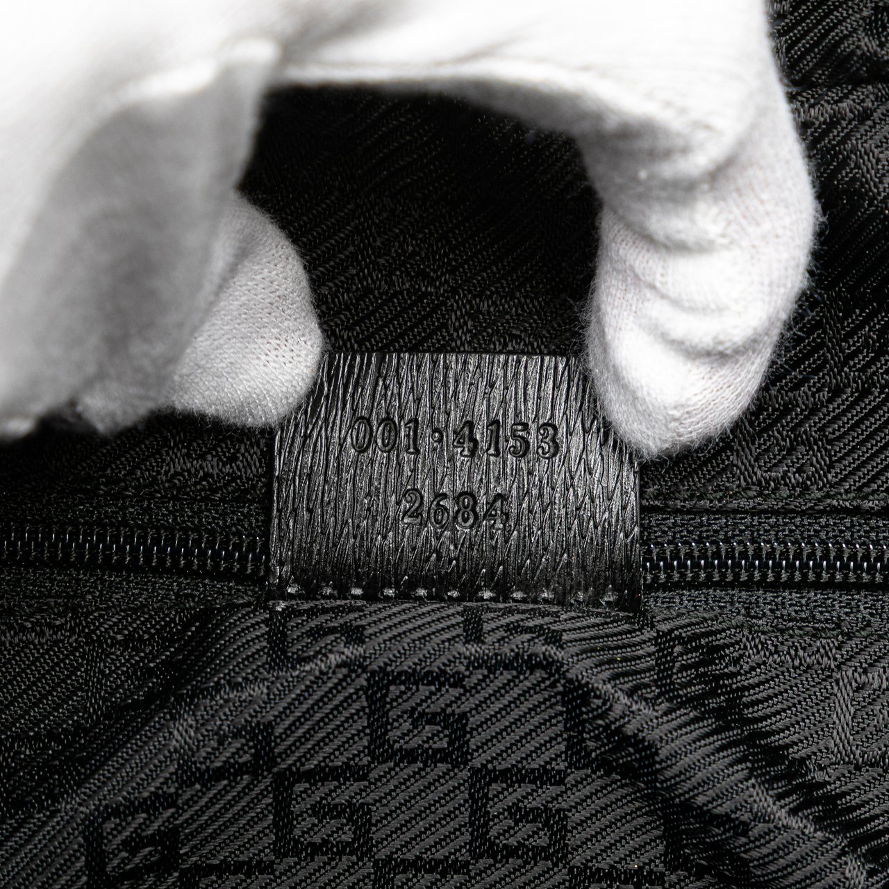 Gucci Canvas Square G Handbag Zwart