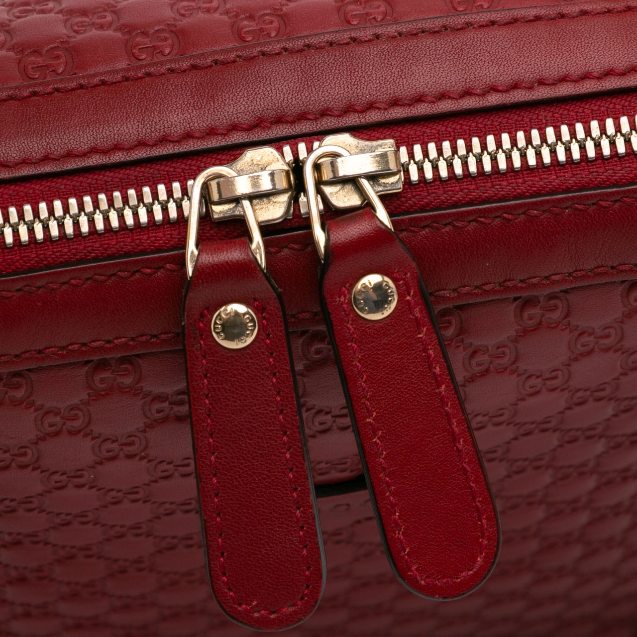 Gucci Medium Microguccissima Dome Satchel Rood