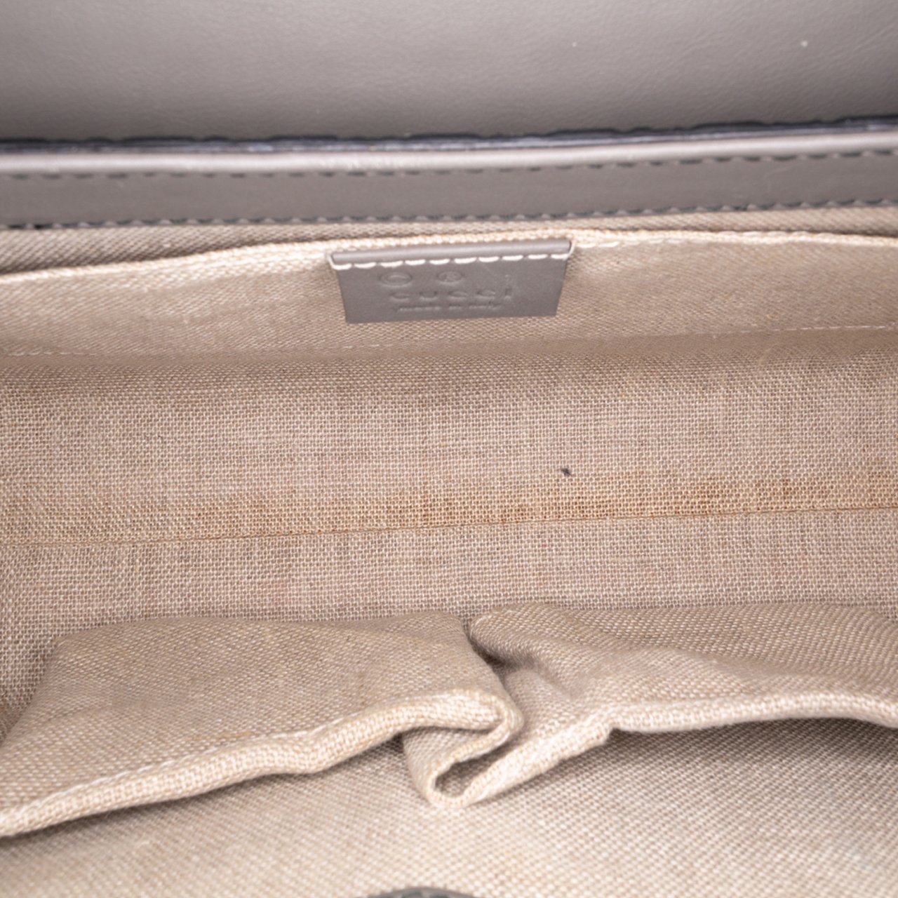 Gucci Medium Microguccissima Emily Shoulder Bag Grijs