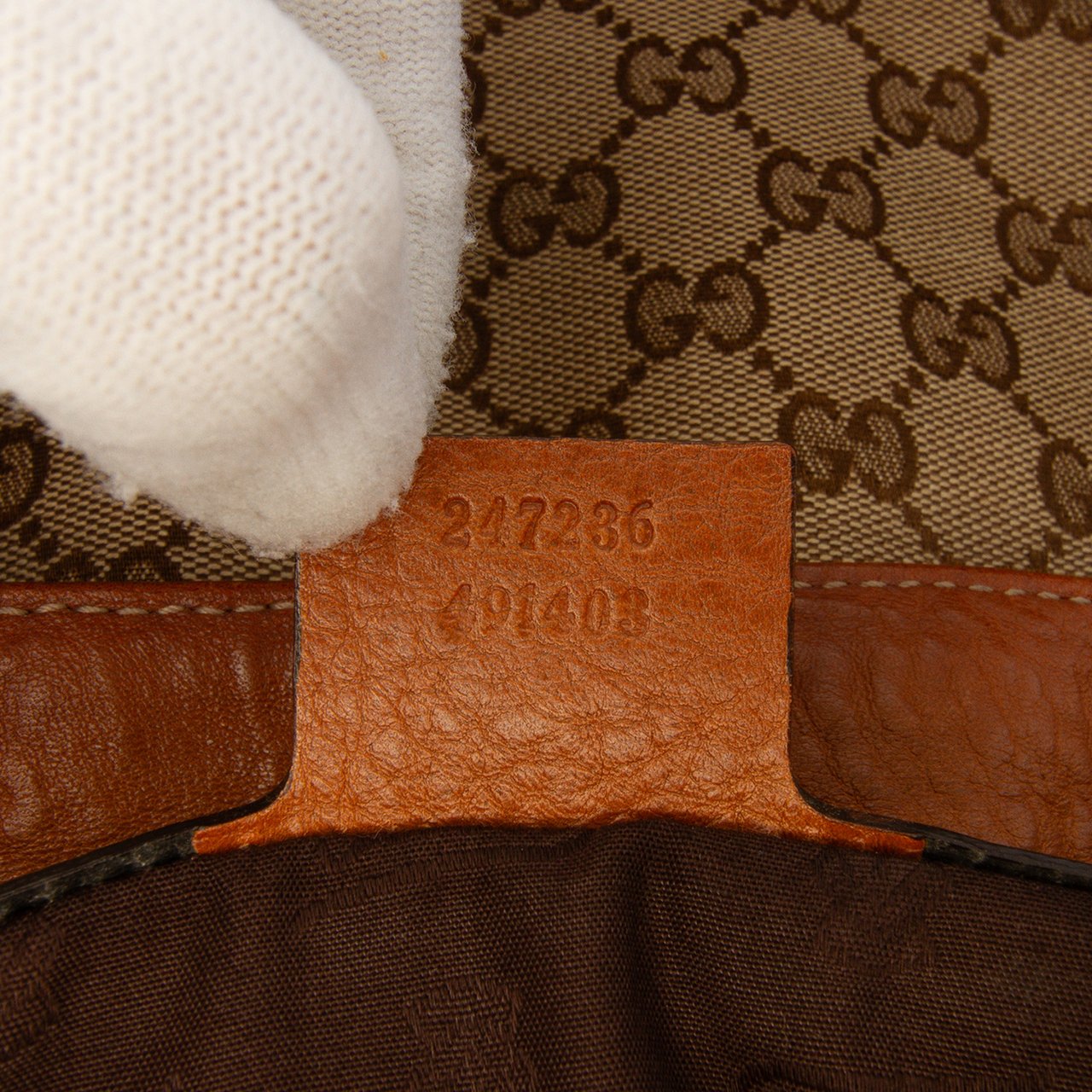 Gucci Large GG Canvas GG Charm Tote Bruin