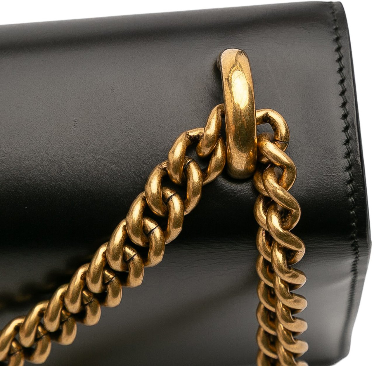 Gucci Medium GG Marmont Leather Chain Flap Zwart