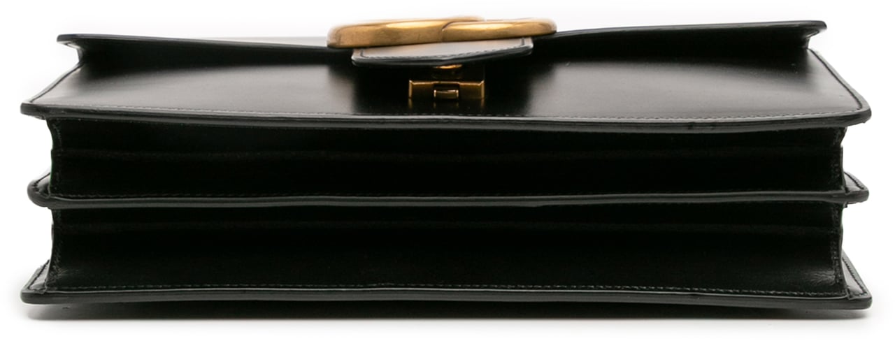 Gucci Medium GG Marmont Leather Chain Flap Zwart