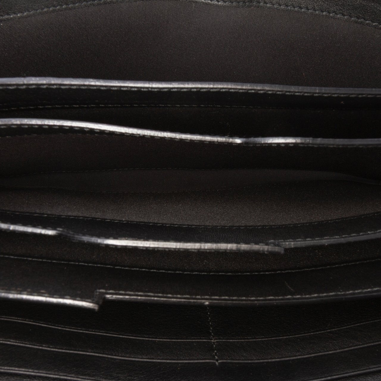 Gucci Guccissima Clutch Zwart