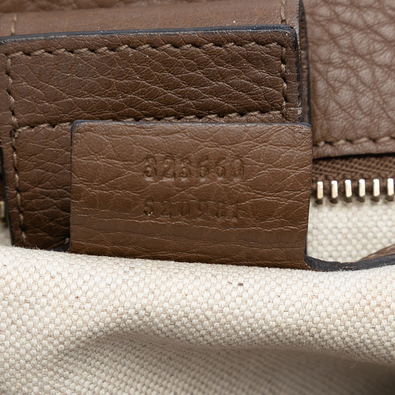 Gucci Medium Calfskin Bamboo Shopper Satchel Bruin