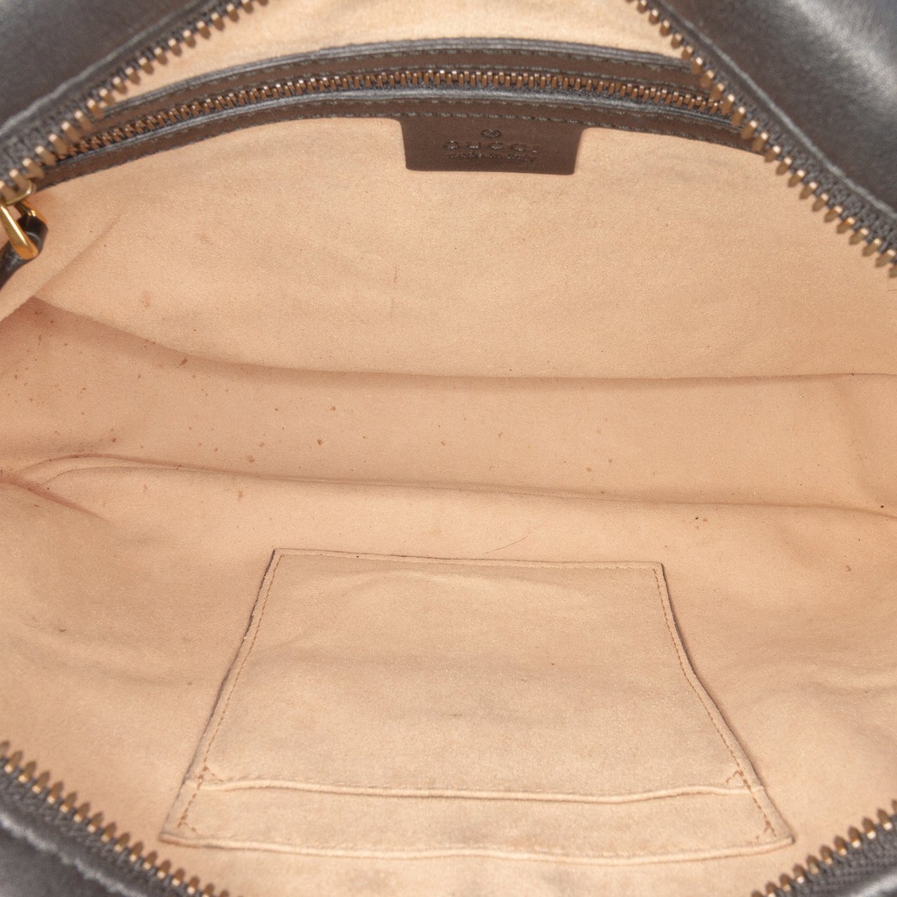 Gucci GG Marmont Matelasse Leather Crossbody Zwart