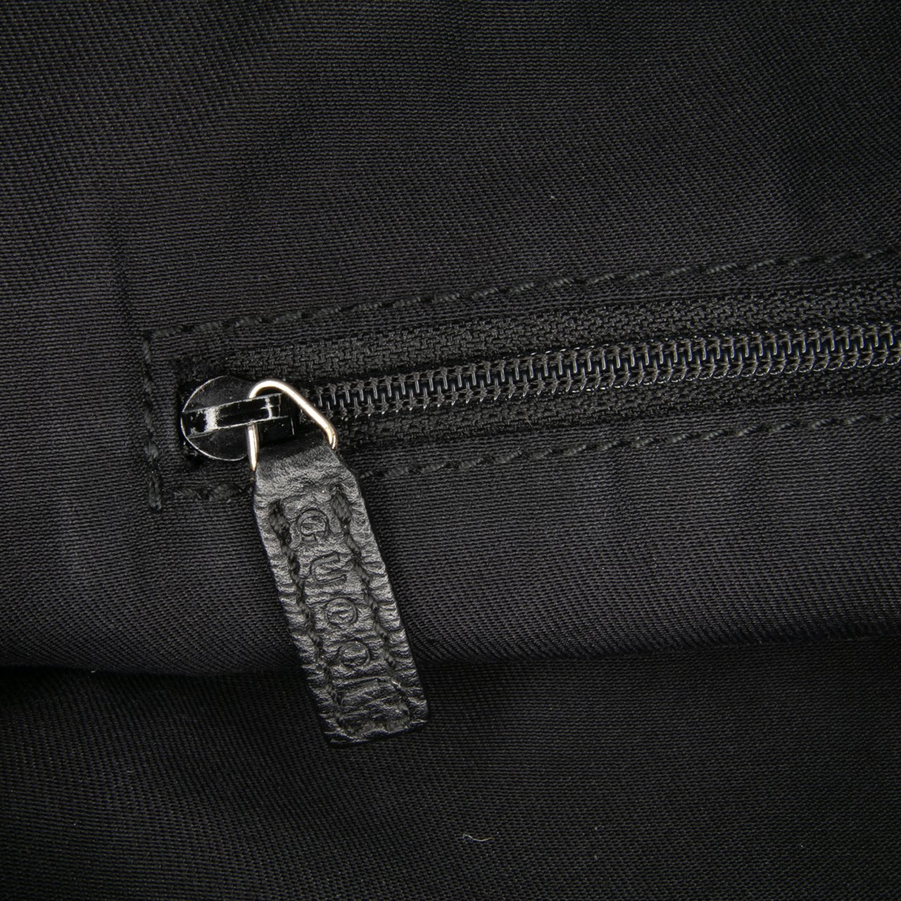 Gucci GG Canvas Abbey D Ring Tote Zwart