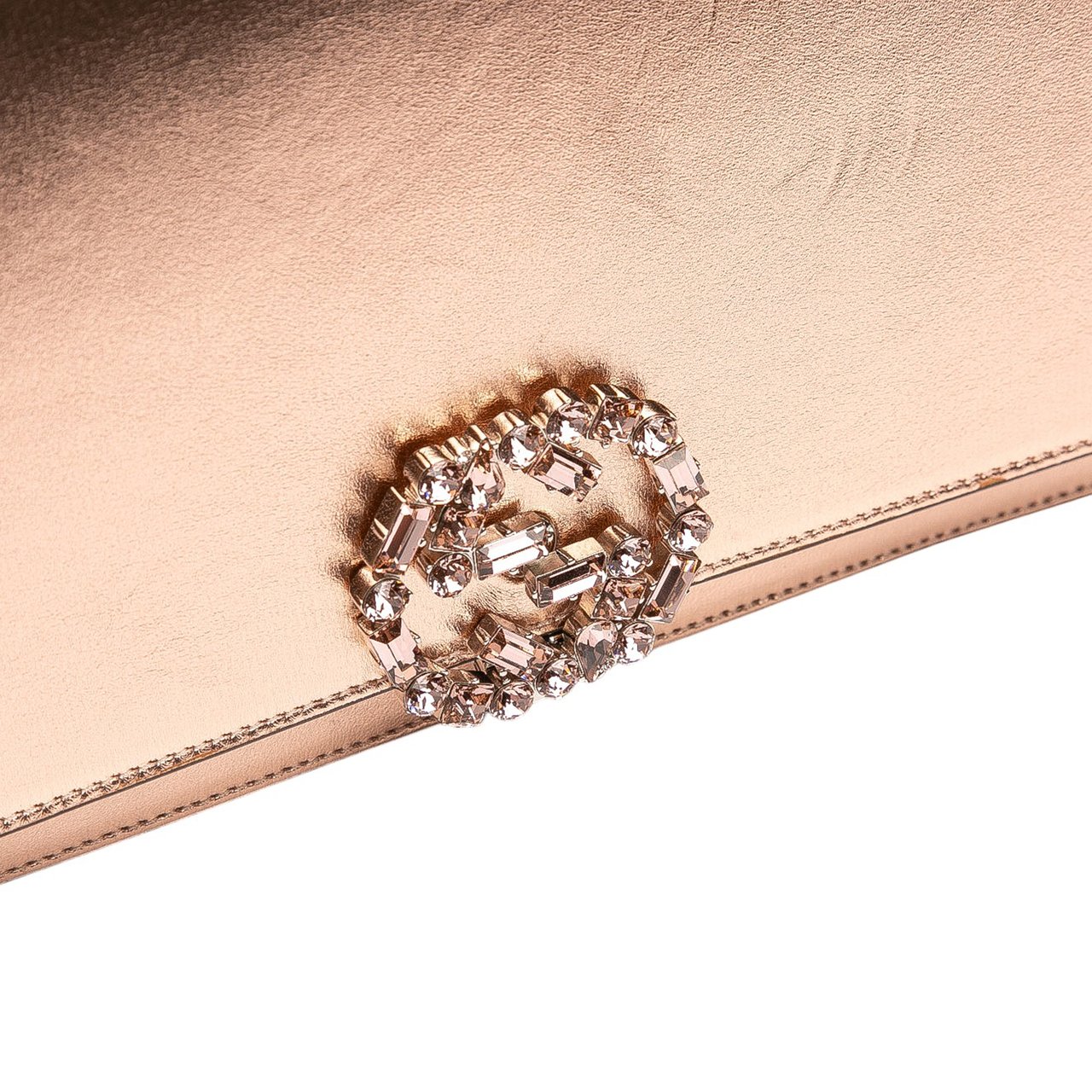 Gucci Metallic Leather Crystal Embellished Broadway Clutch on Strap Roze