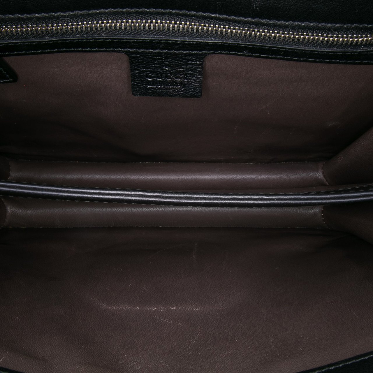 Gucci Medium Patent Dollar Interlocking G Crossbody Zwart