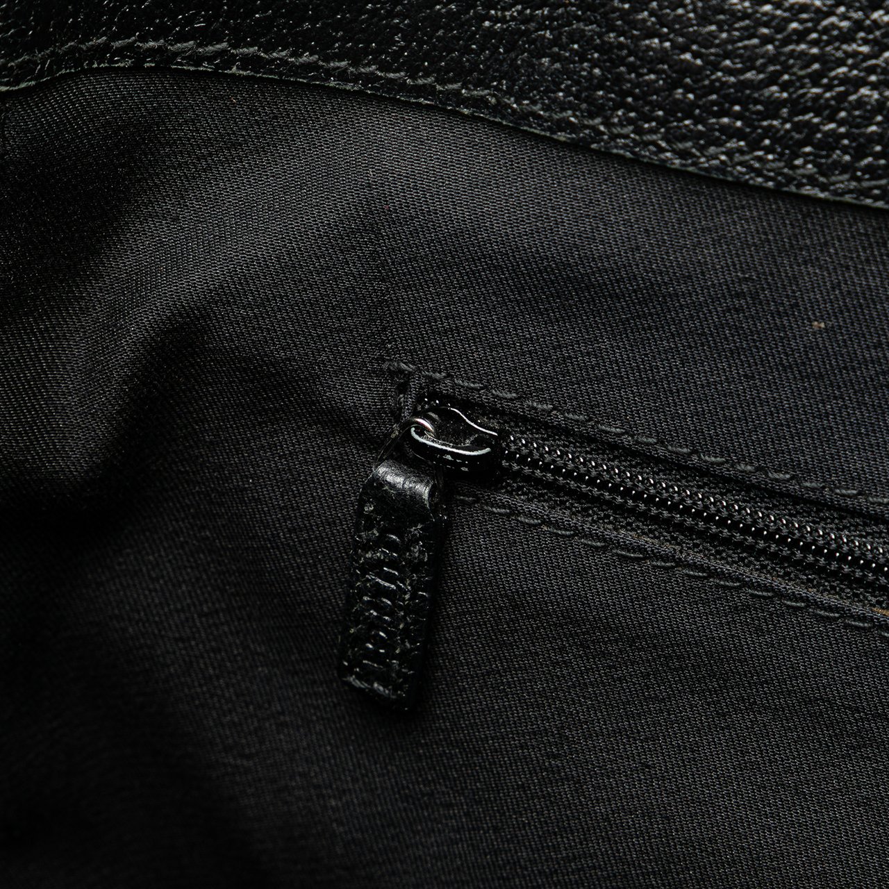 Gucci GG Canvas Tote Zwart