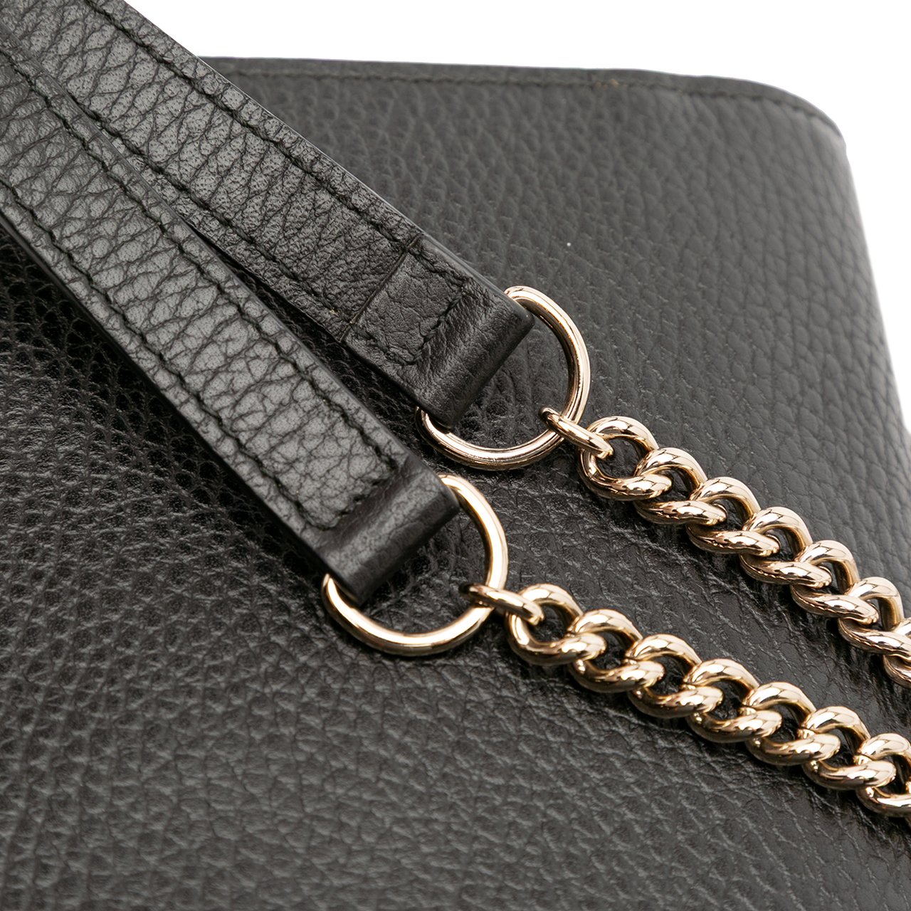 Gucci Leather Interlocking G Dollar Wallet on Chain Zwart