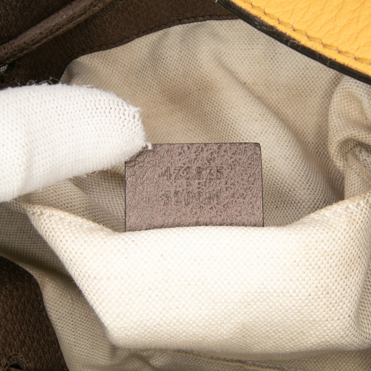 Gucci GG Supreme Neo Vintage Drawstring Bucket Bag Bruin