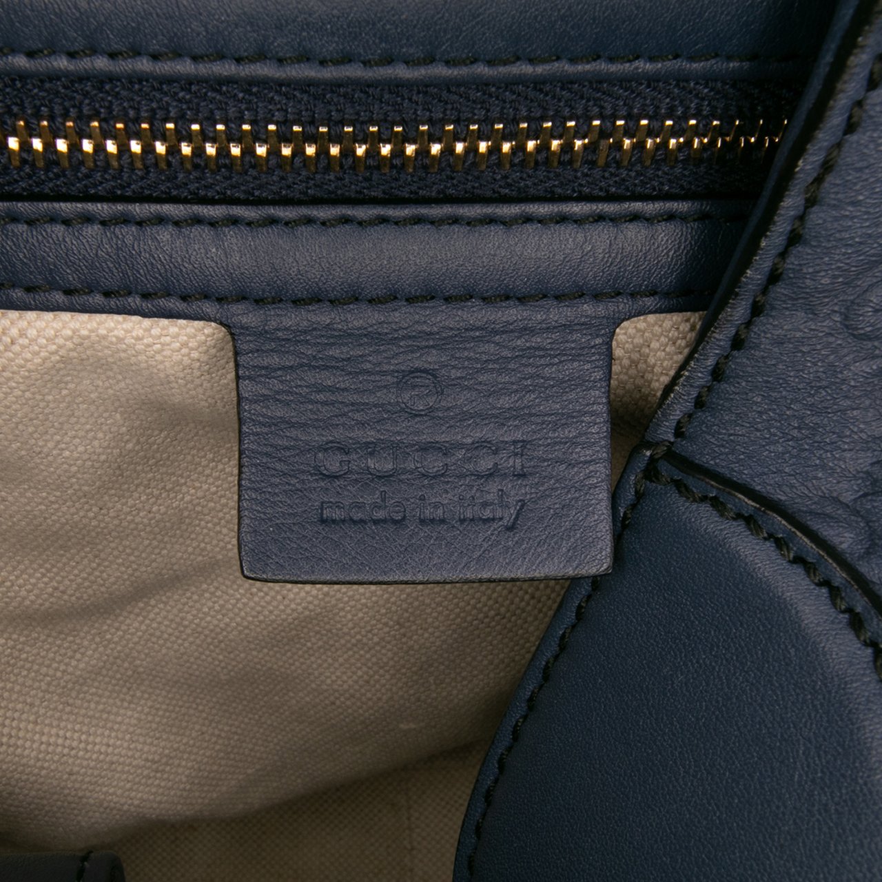 Gucci Medium Guccissima Emily Satchel Blauw