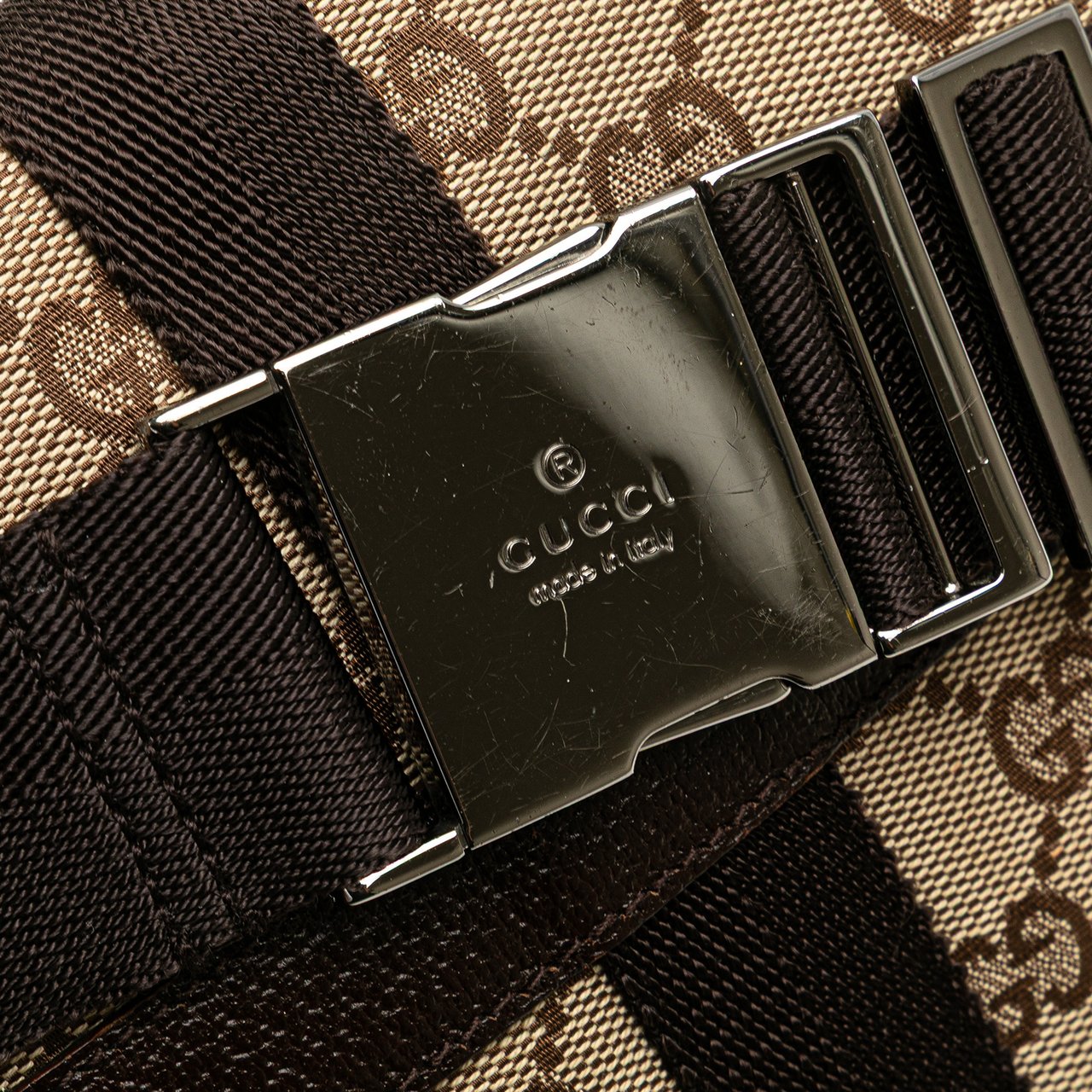 Gucci GG Canvas Belt Bag Bruin