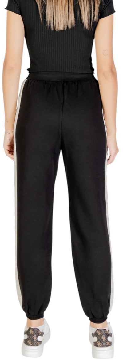 Guess  Women Trousers Zwart