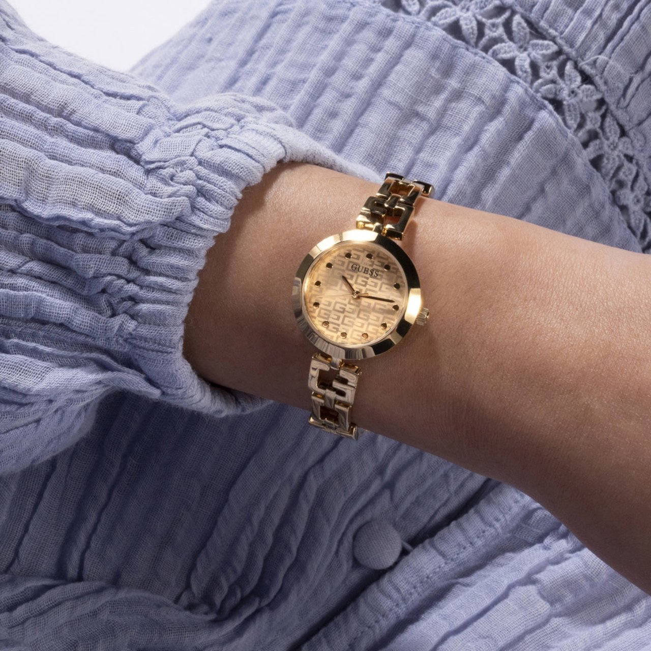 Guess - Horloge - Champagne Goud