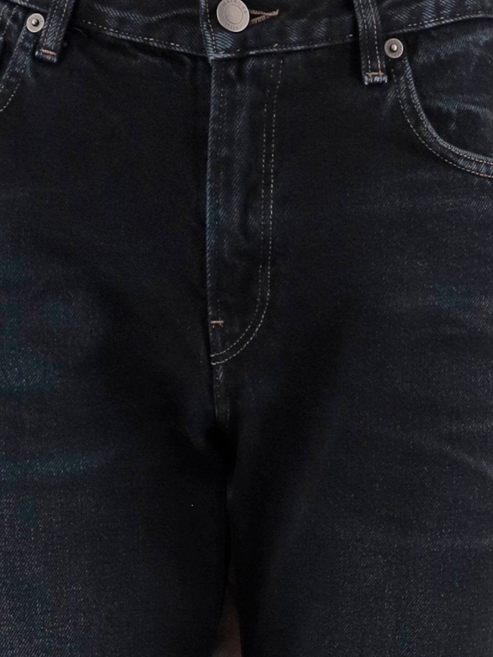 Haikure Dark Denim Jeans with Classic Five-Pocket Design and Subtle Fading Zwart