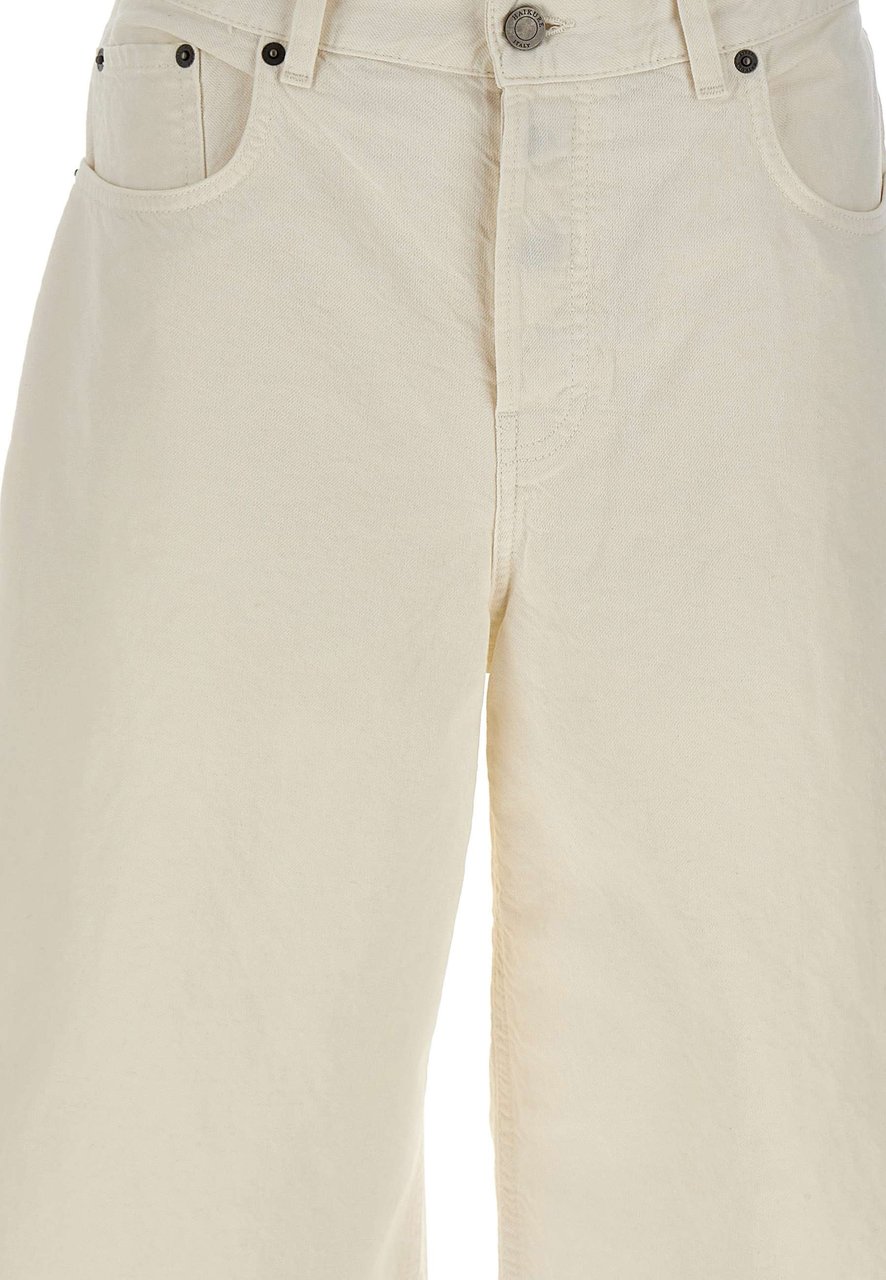 Haikure Shorts White Wit