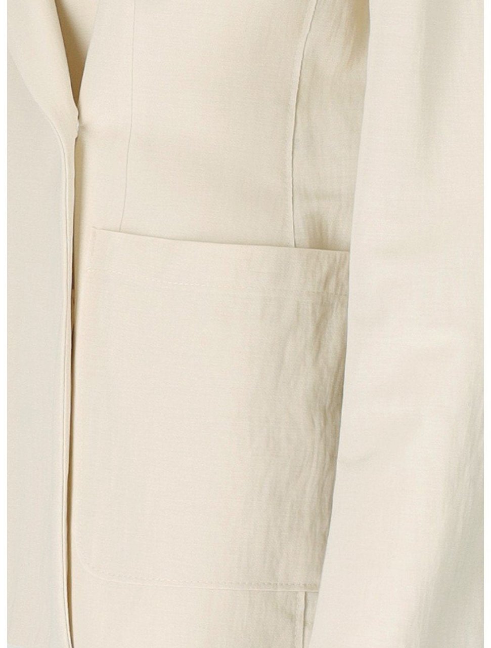 Harris Wharf London HARRIS WHARF LONDON IVORY DOUBLE-BREASTED BLAZER Wit